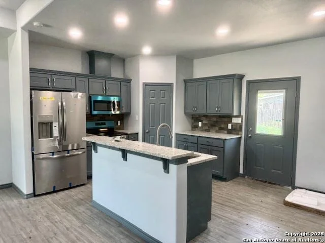 Photo of 1207 E Widhelm