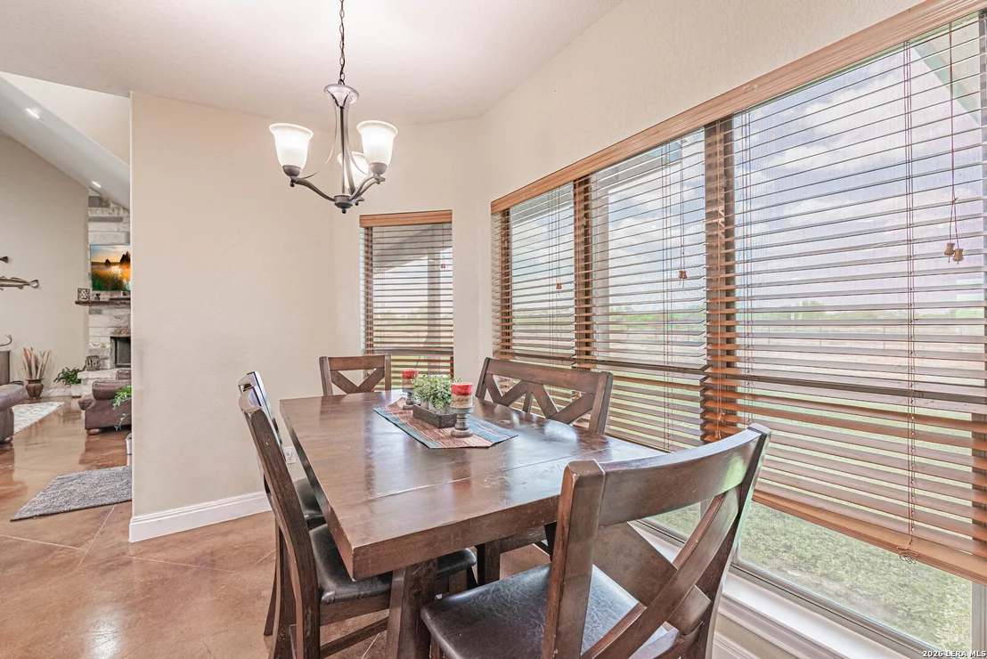 Photo of 946 County Road 361
