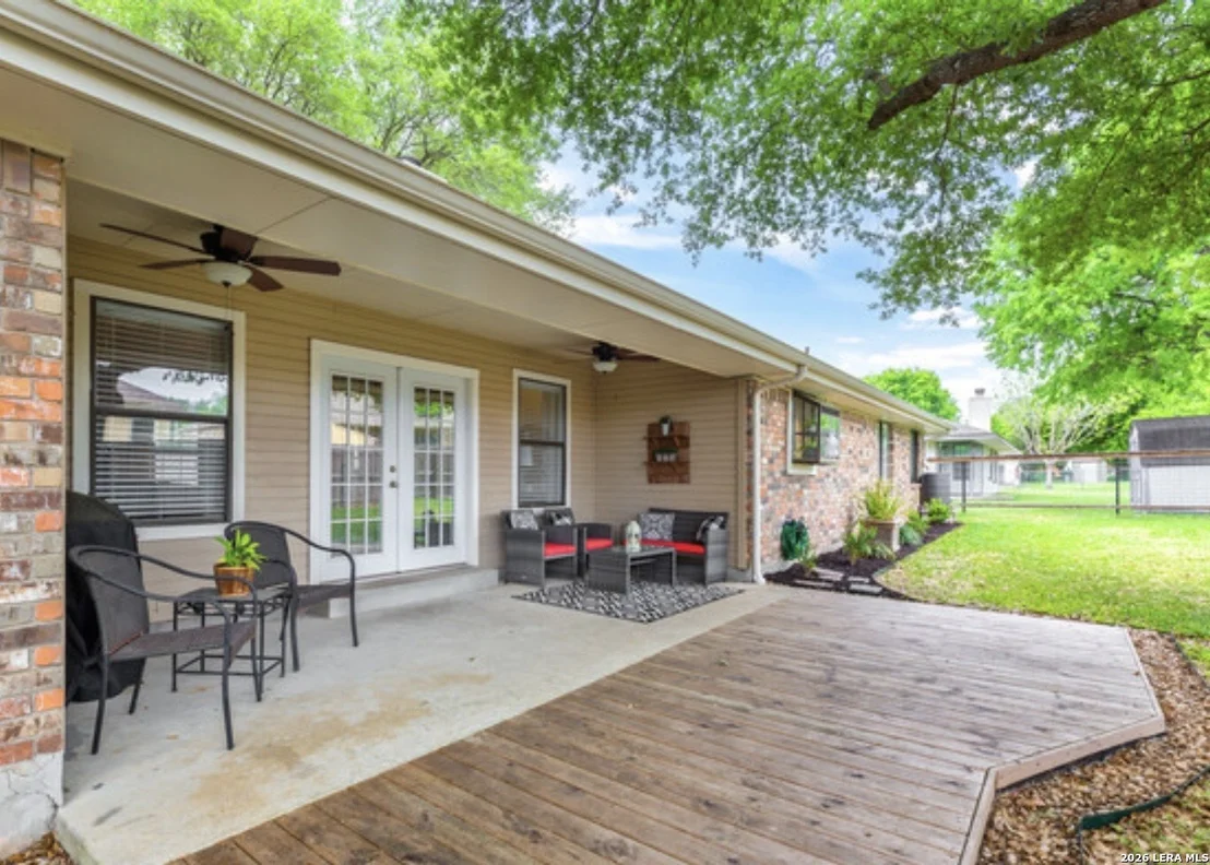 Photo of 1420 DEVIN DR