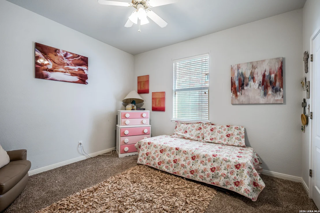 Photo of 914 Grassy Meadows