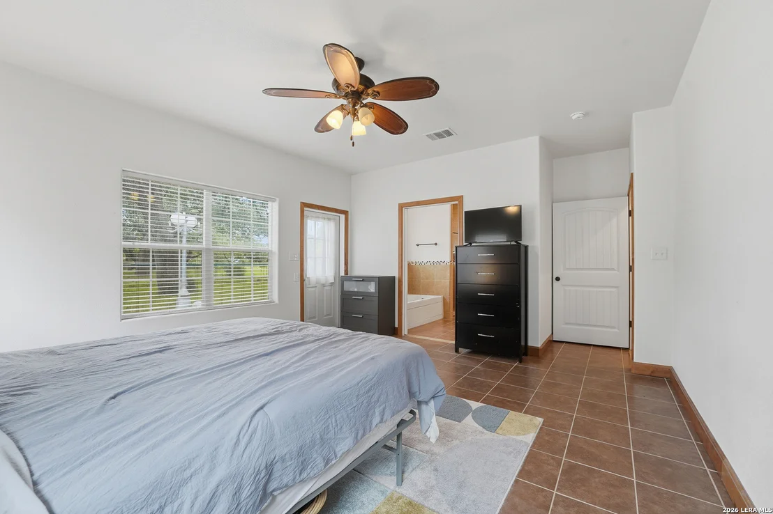 Photo of 325 Sollock