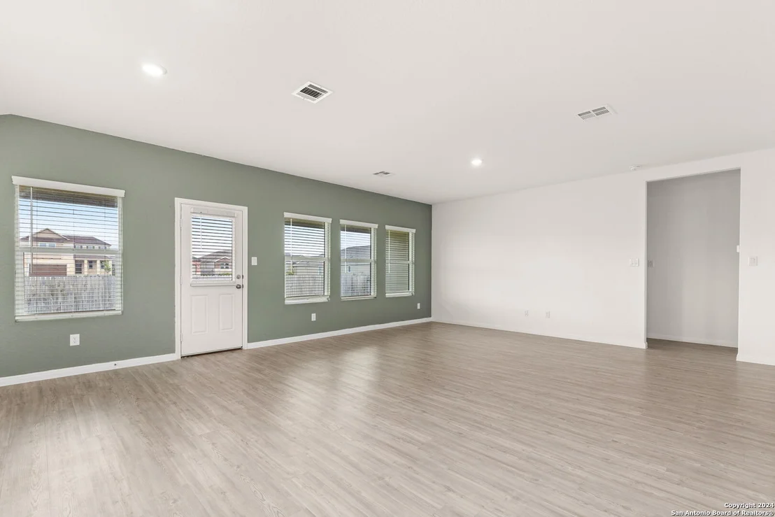 Photo of 2732 NUEVA CORDOVA