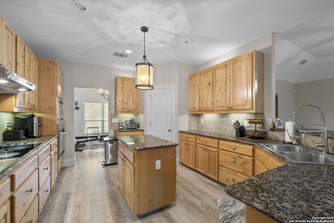 Photo of 215 COMAL RUN