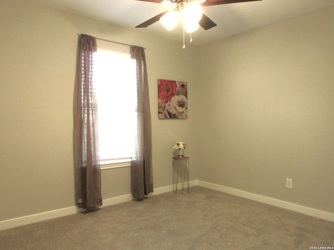 Photo of 606 Hon