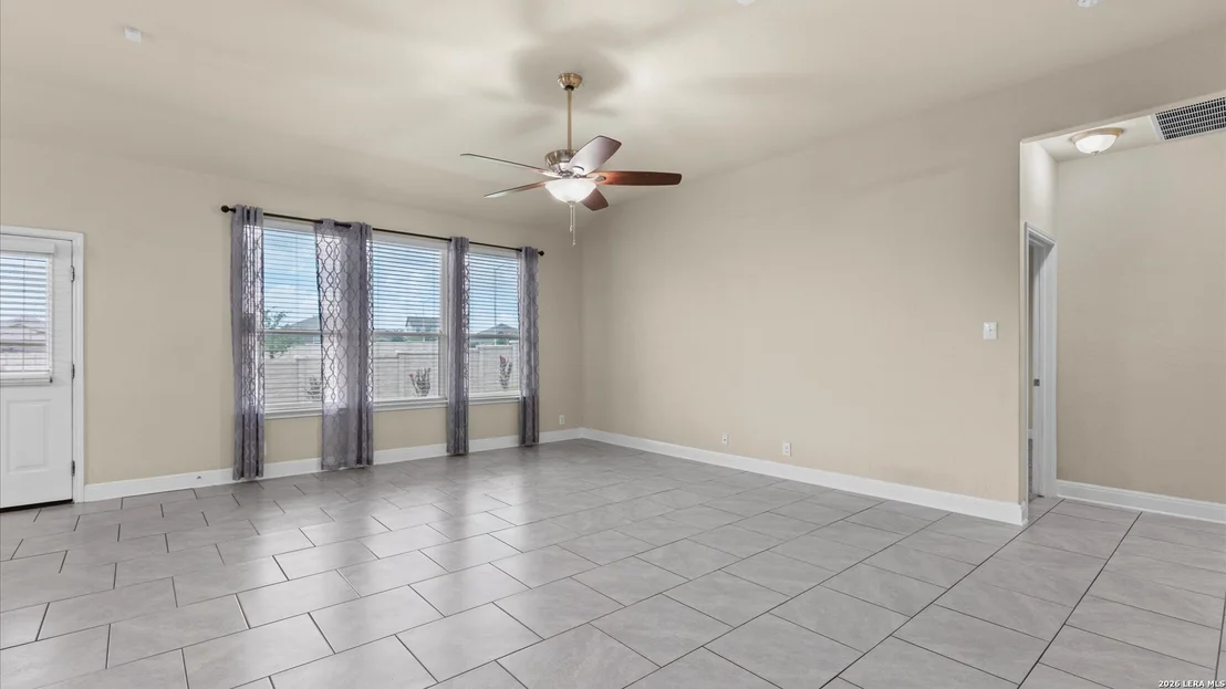 Photo of 137 White Rock