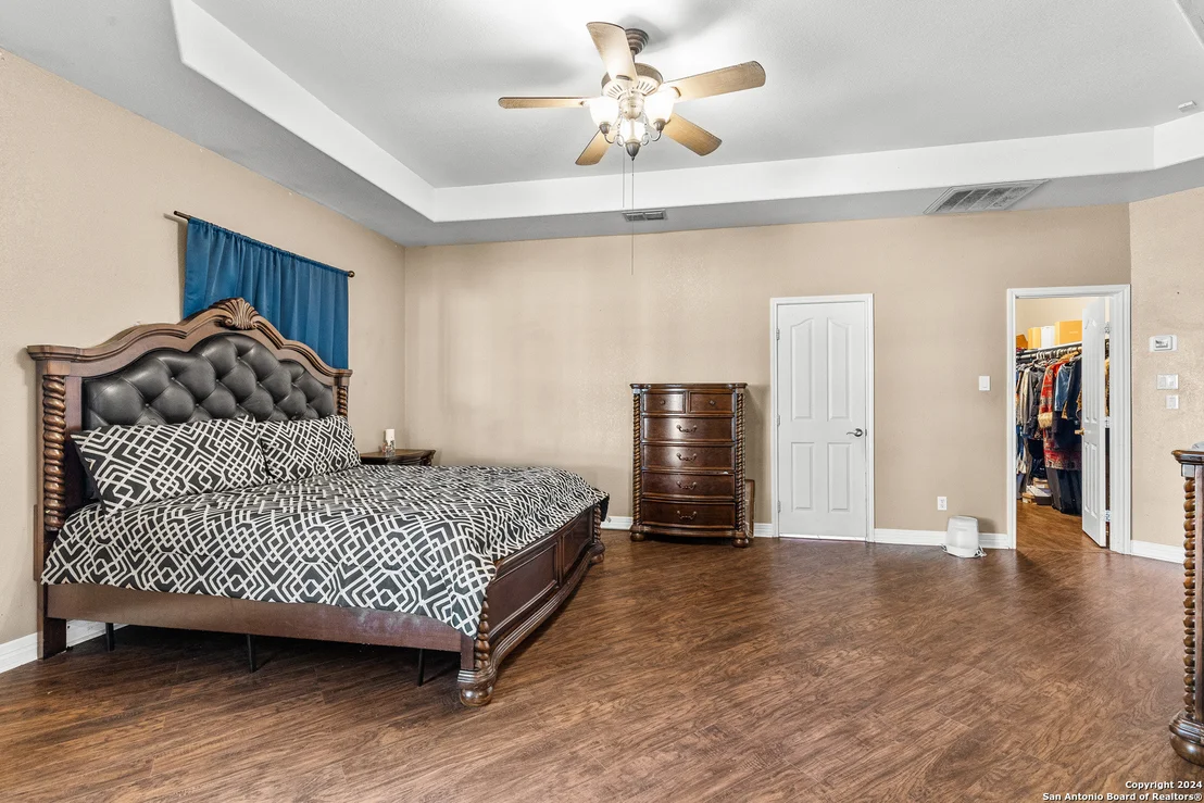 Photo of 125 HIGH MEADOW DR