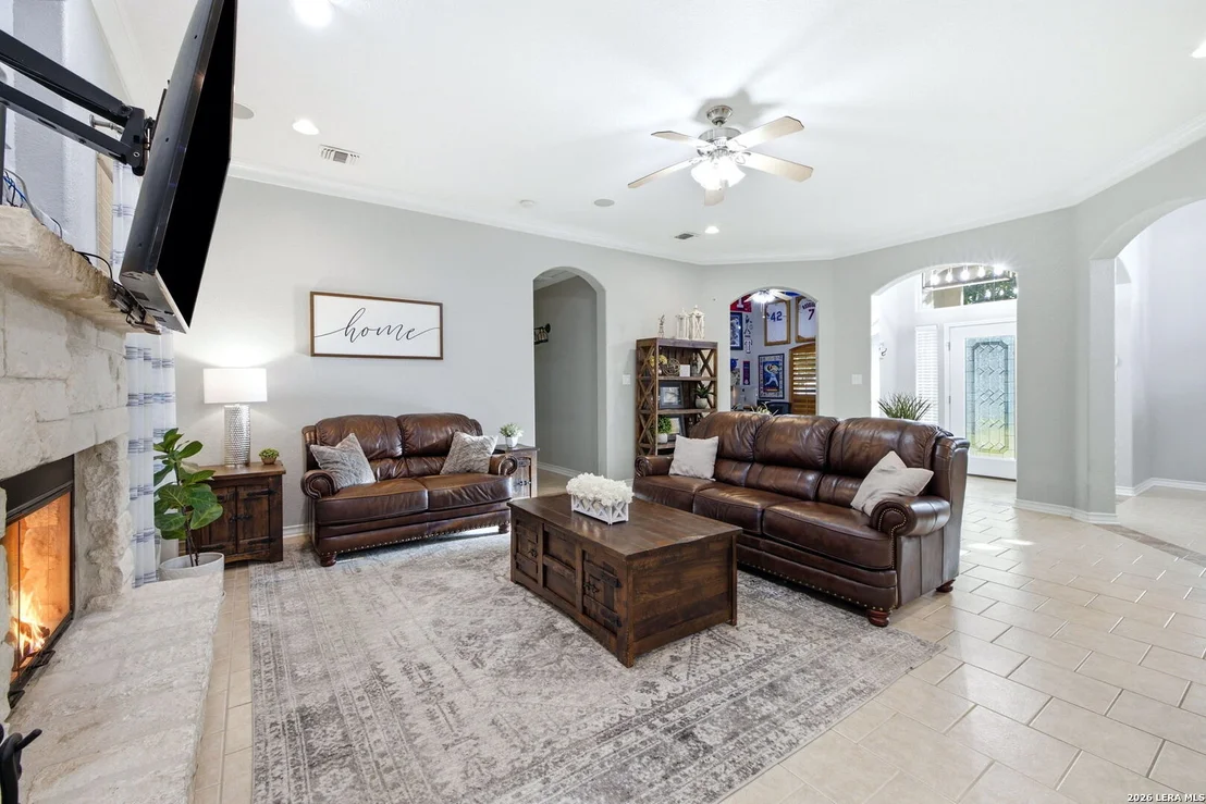 Photo of 1120 Glenwood Loop