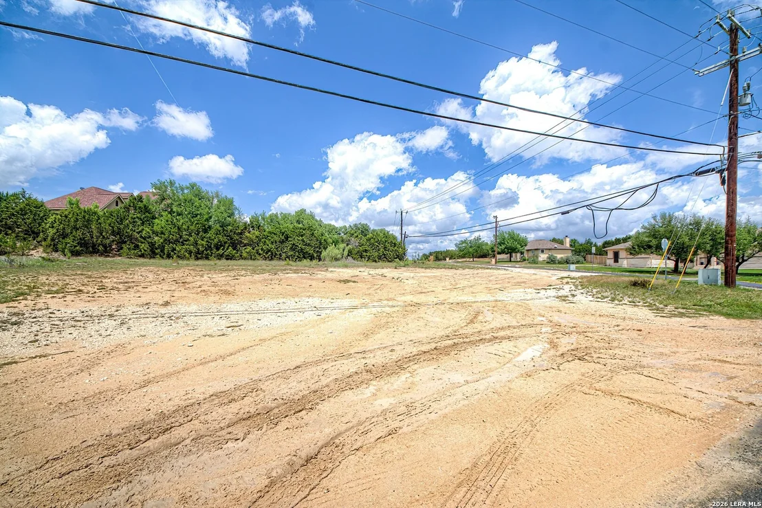 Photo of 27301 TIMBERLINE DR