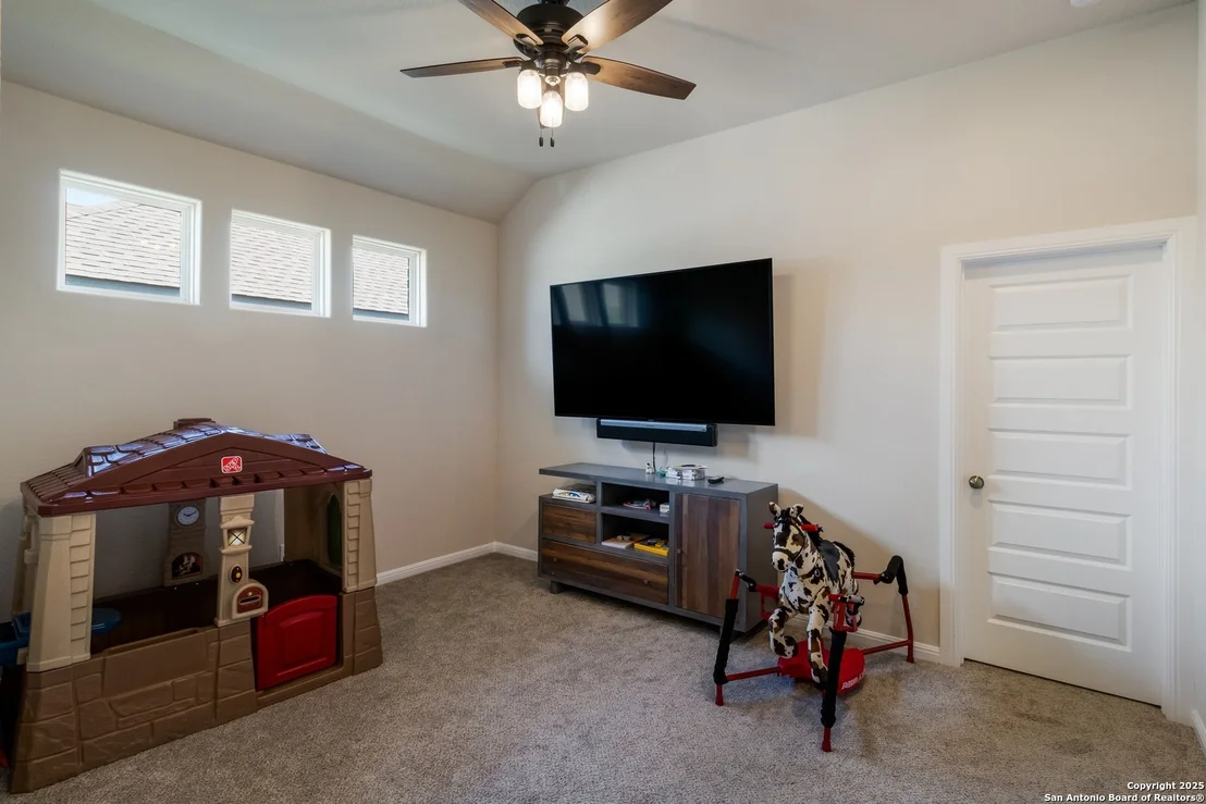 Photo of 129 Thurston
