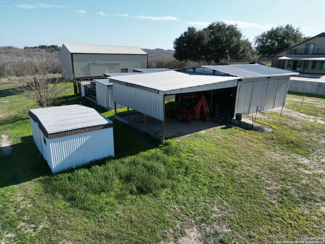 Photo of 100 County Road 305