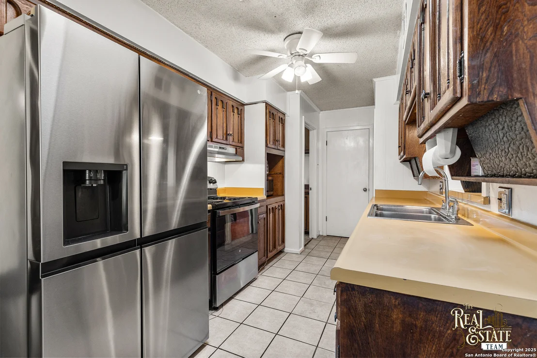 Photo of 3622 COLONY DR