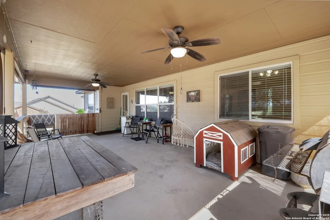 Photo of 22211 Savannah Heights