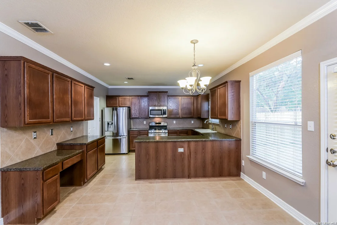 Photo of 6243 Gilmer