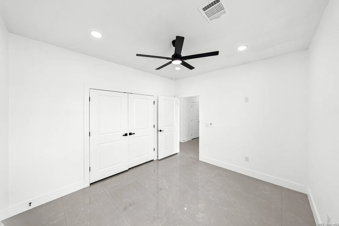 Photo of 7166 Newman Blvd