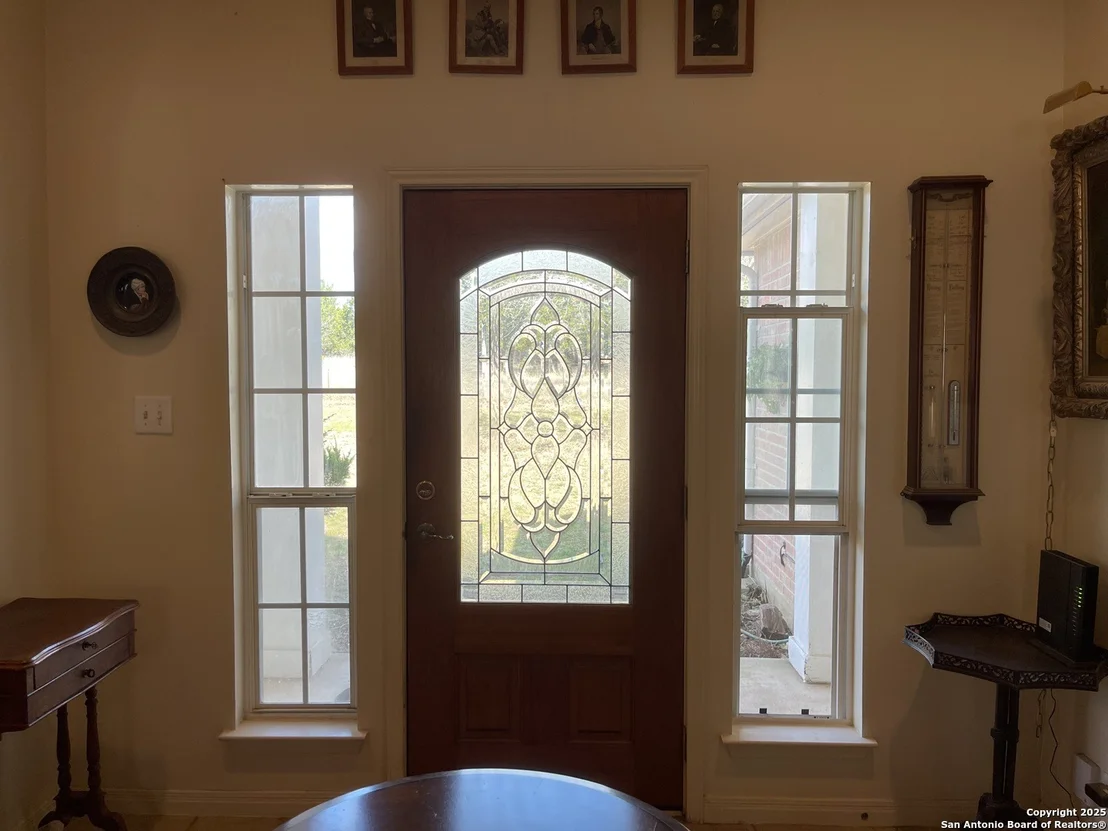 Photo of 460 Kimberly Drive