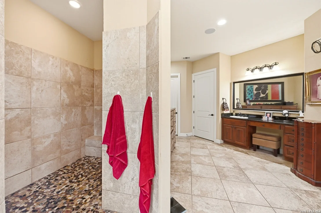 Photo of 162 ALONDRA Lane