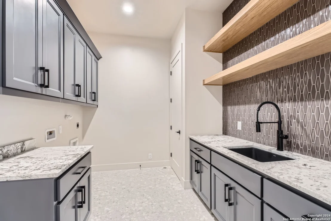 Photo of 11223 Ensor Street