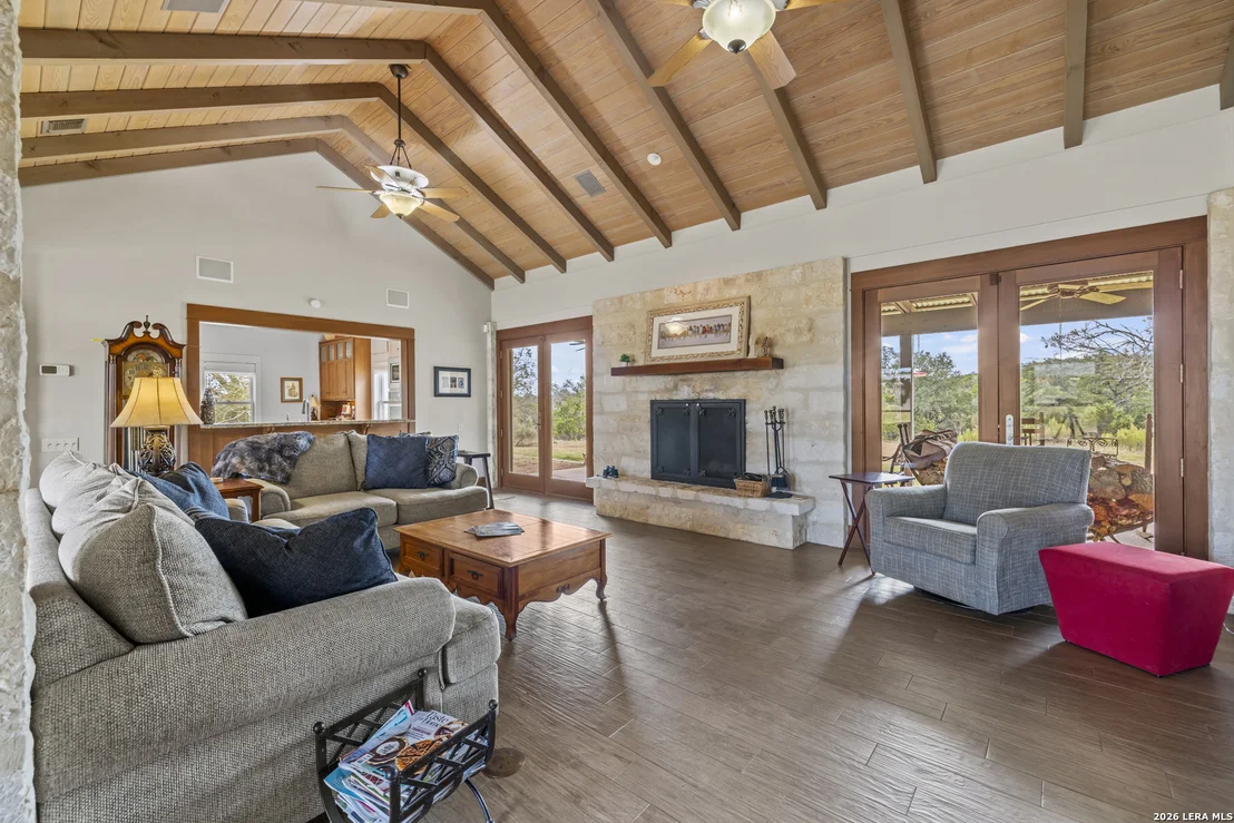 Photo of 957 Cedar Hills