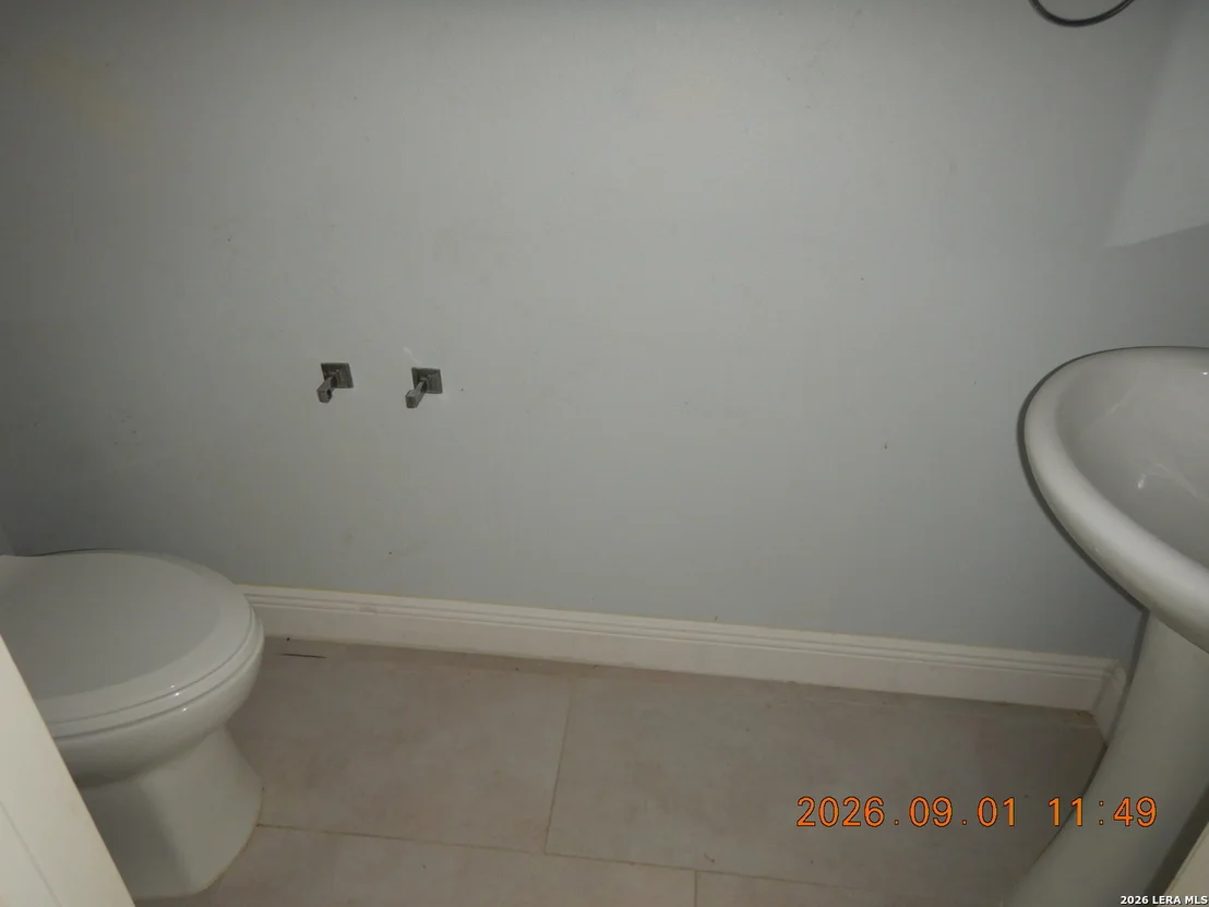 Photo of 10902 Monterey Pike