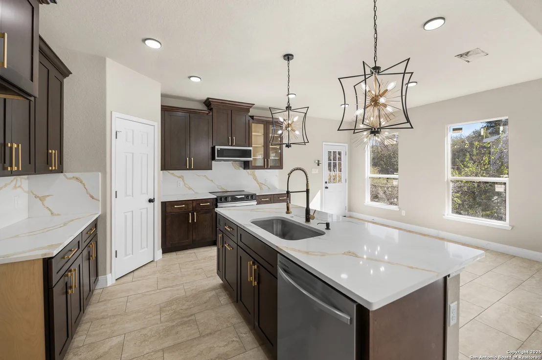 Photo of 23102 Shady Forest