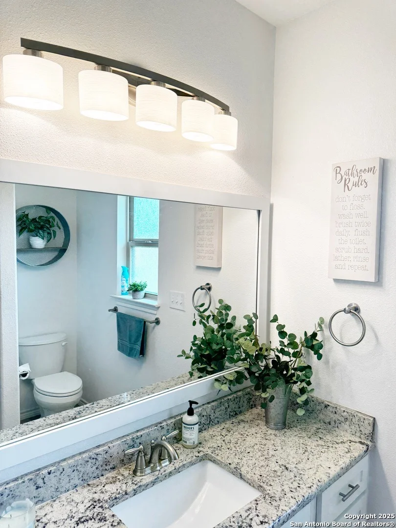 Photo of 1683 Vista View