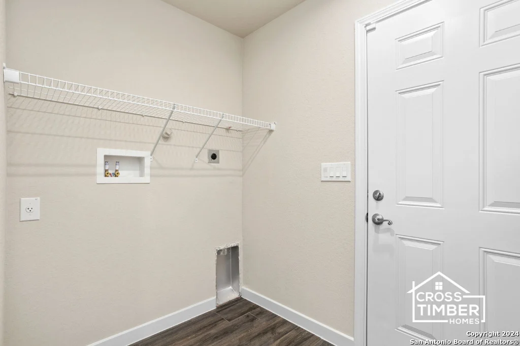 Photo of 255 CORLISS