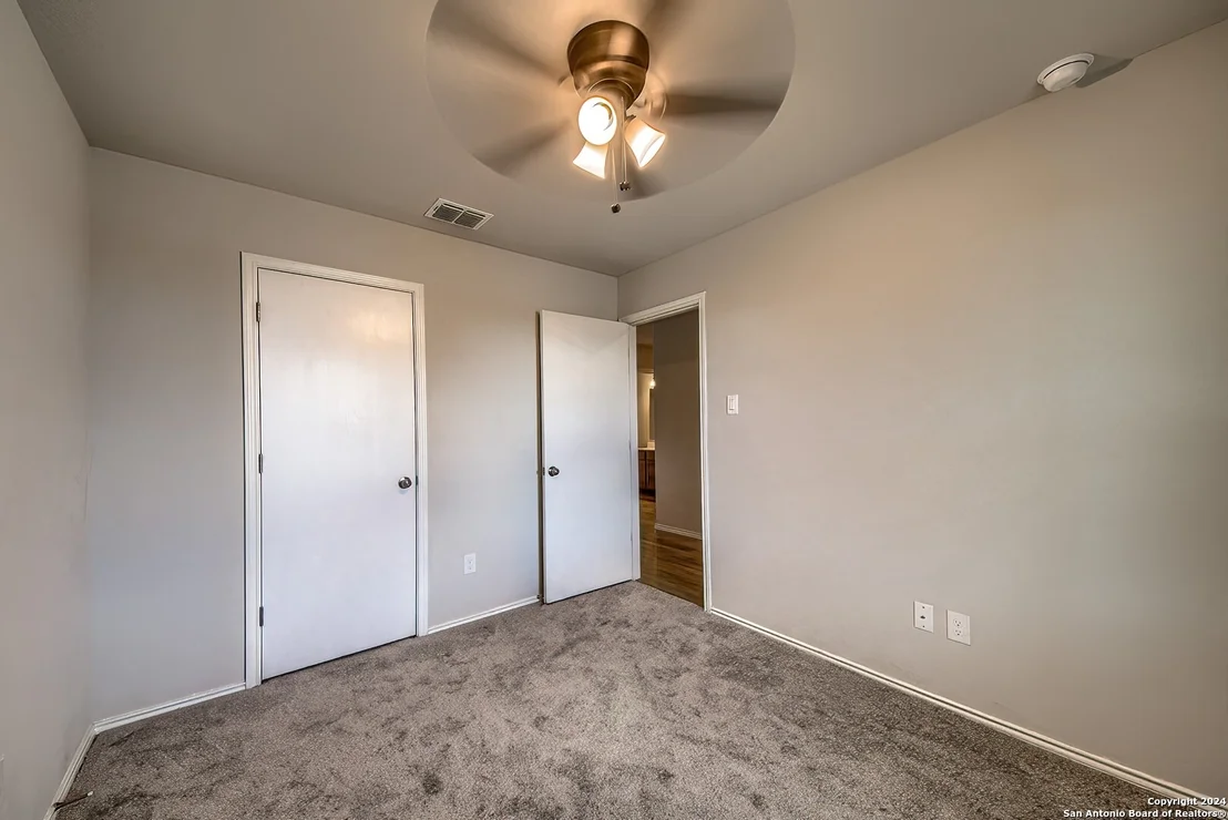 Photo of 4430 Heathers Dawn