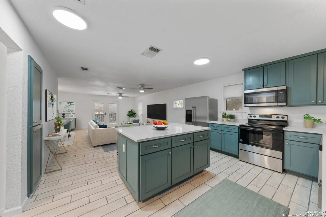 Photo of 143 Park Dr