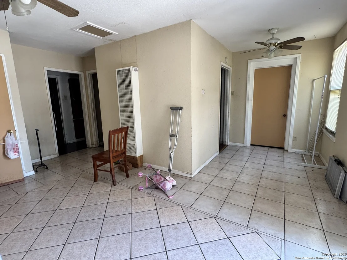Photo of 3334 Cato