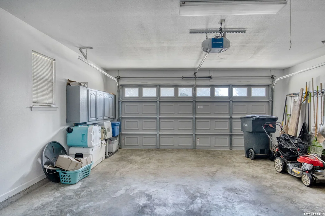 Photo of 205 EDGEWOOD DR