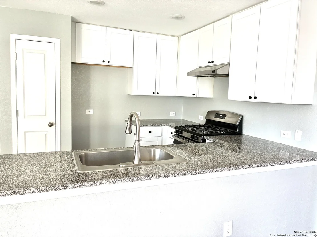 Photo of 320 Agave Circle