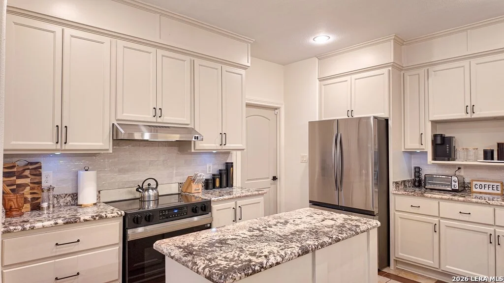 Photo of 615 N Trinity St