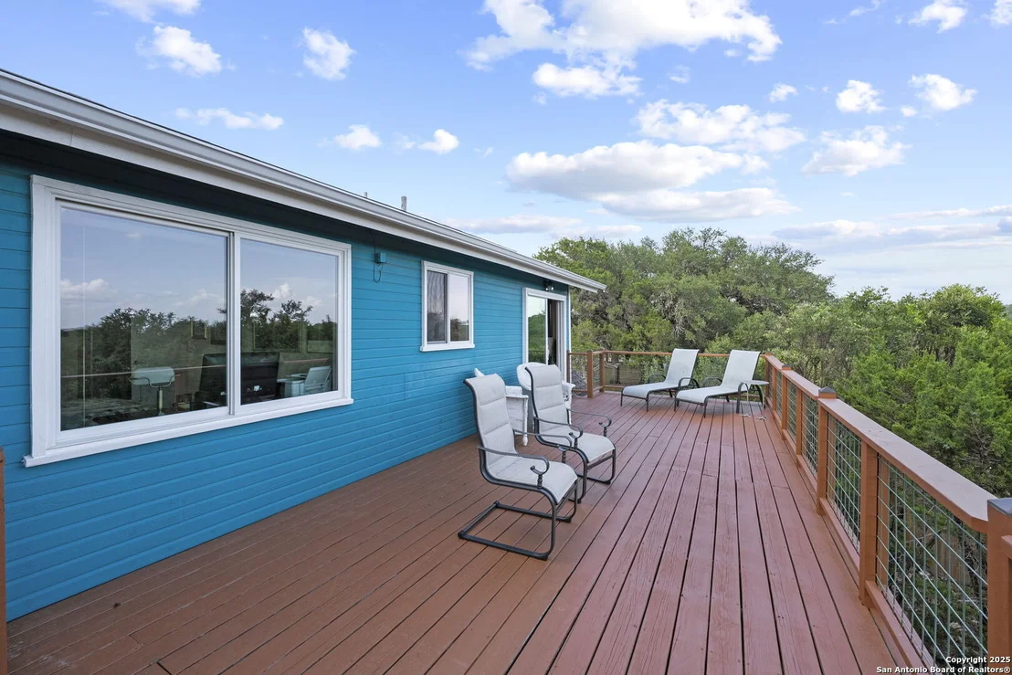 Photo of 1400 Willow Dr