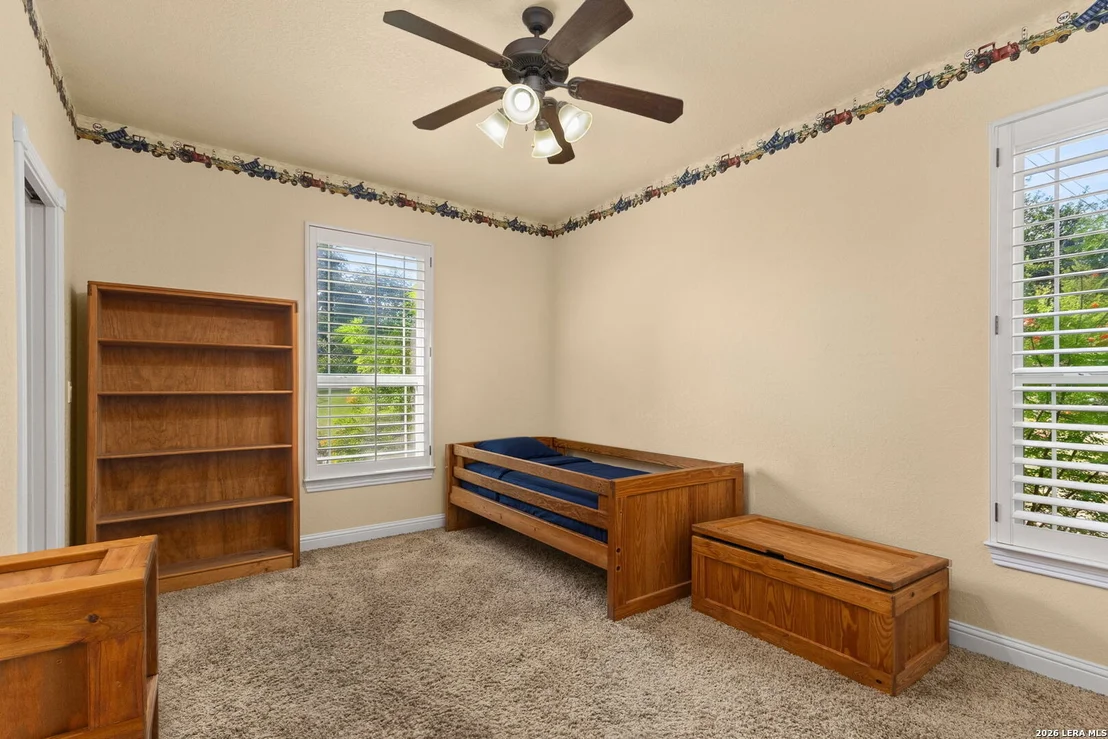 Photo of 246 Stonebrook Rdg