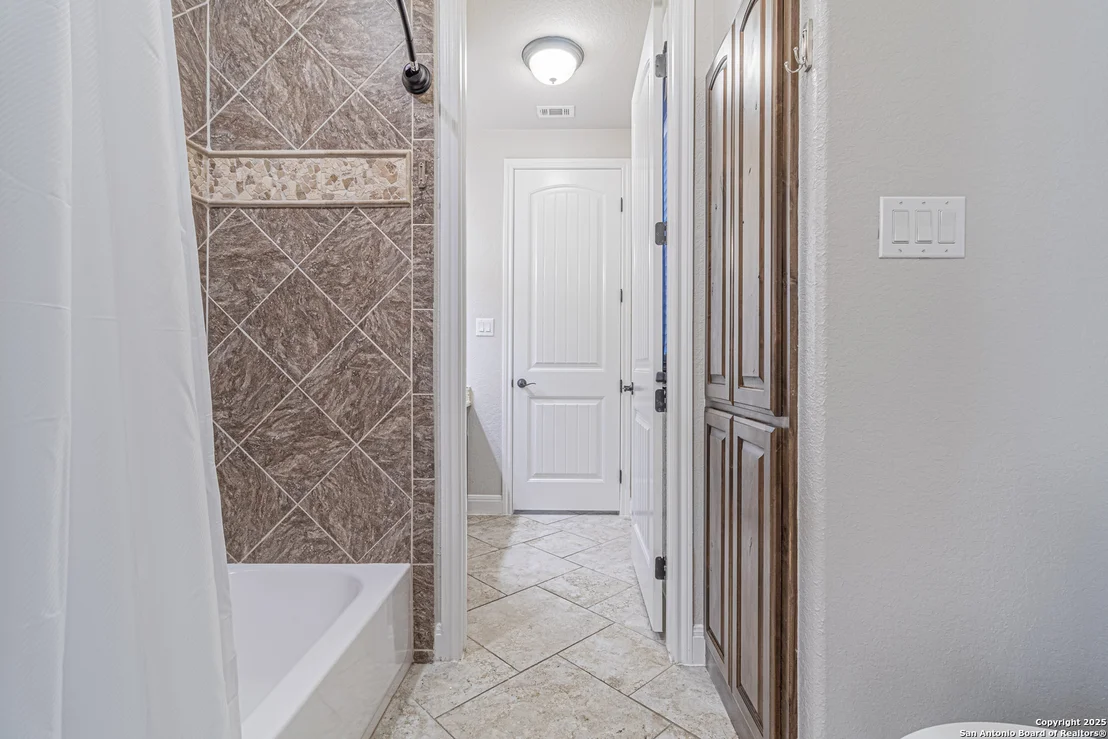Photo of 105 Eden Crossing