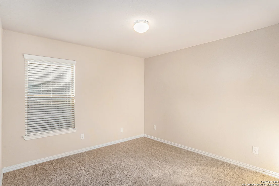 Photo of 466 Meadow Wind