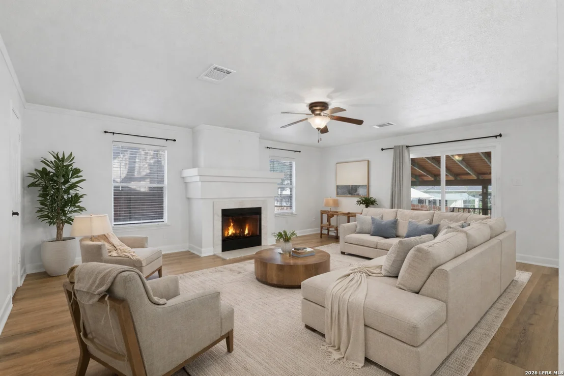 Photo of 1527 Jasmine Dr
