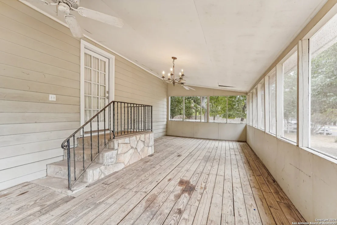 Photo of 913 Jackson Rd