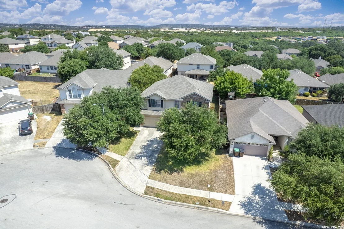Photo of 10323 Briar Rose