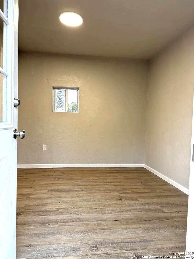 Photo of 1212 fairview