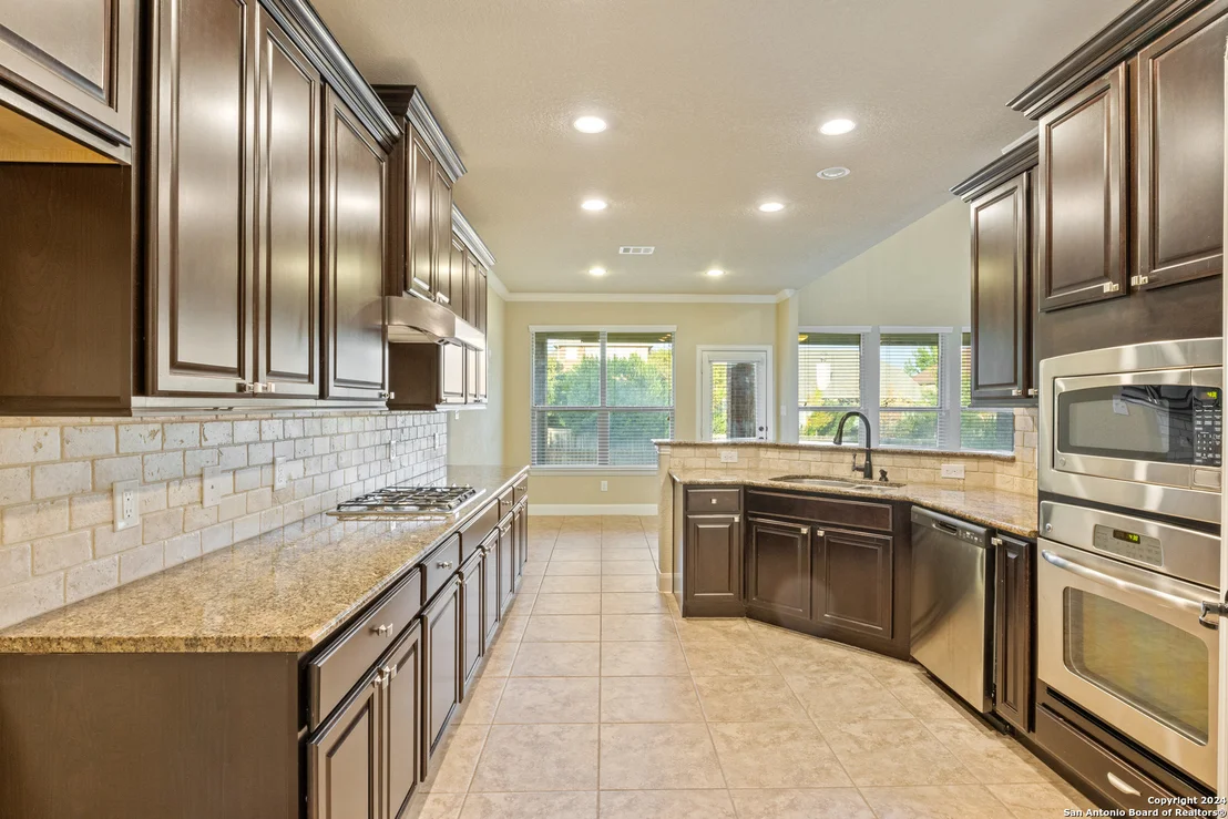 Photo of 5326 Tulip Bend