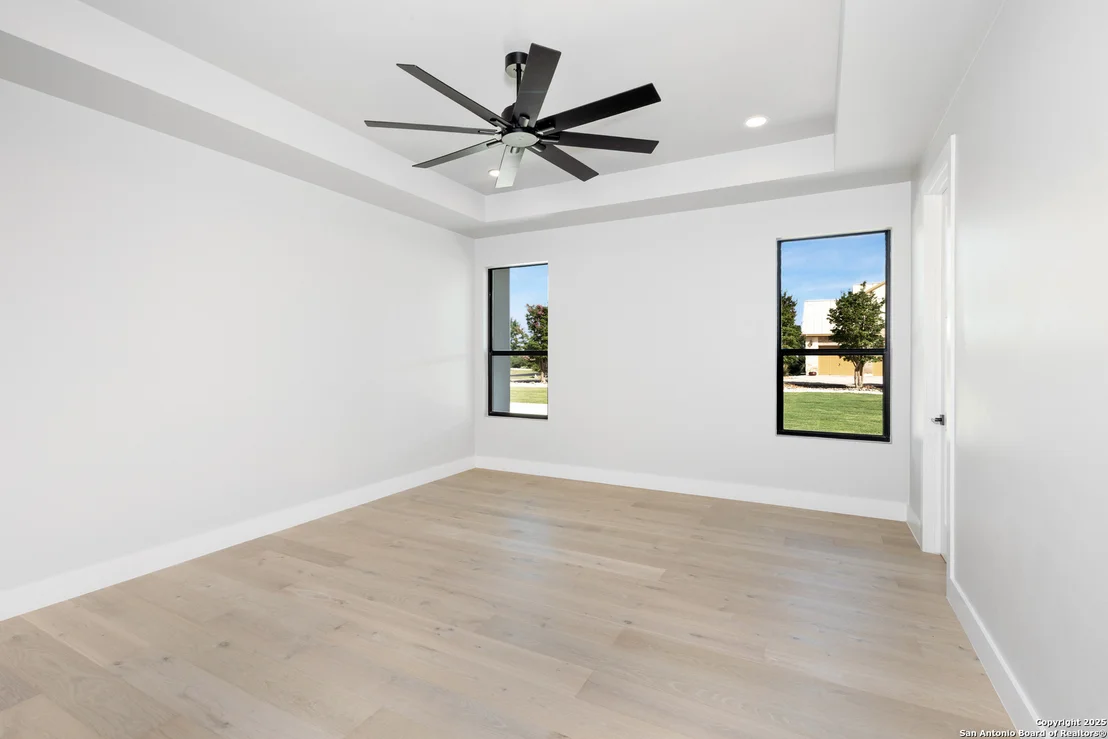 Photo of 118 Obscure Way