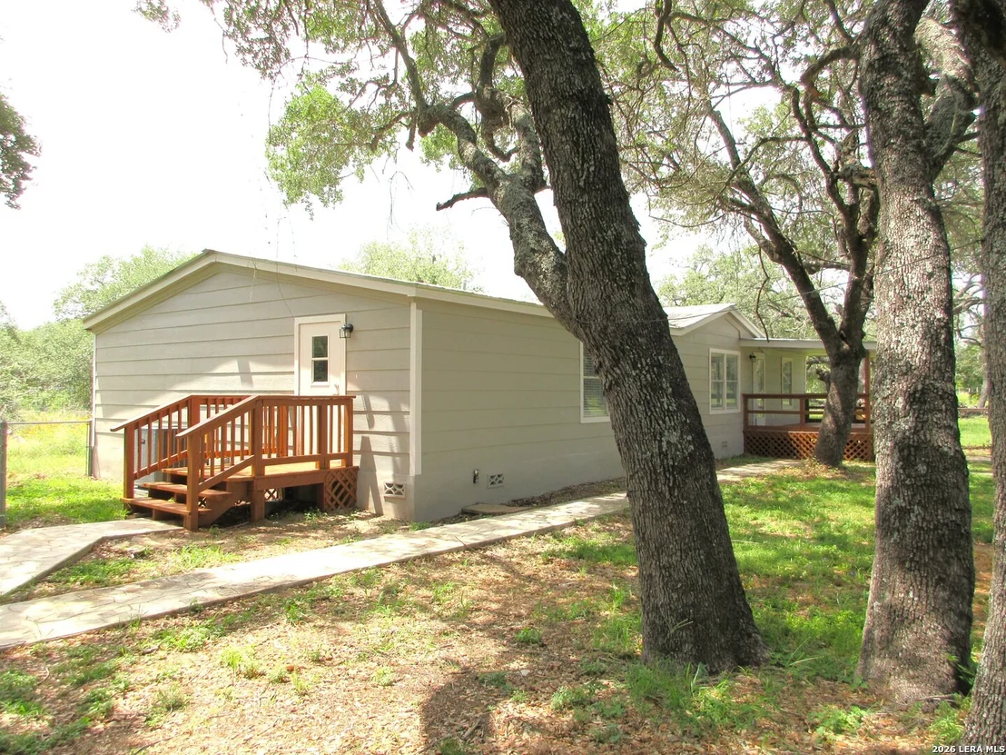 Photo of 204 County Road 7725