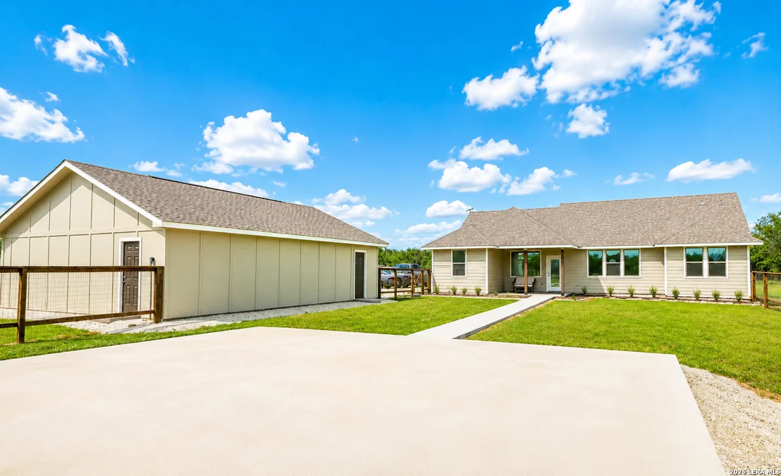 Photo of 3137 County Road 5710