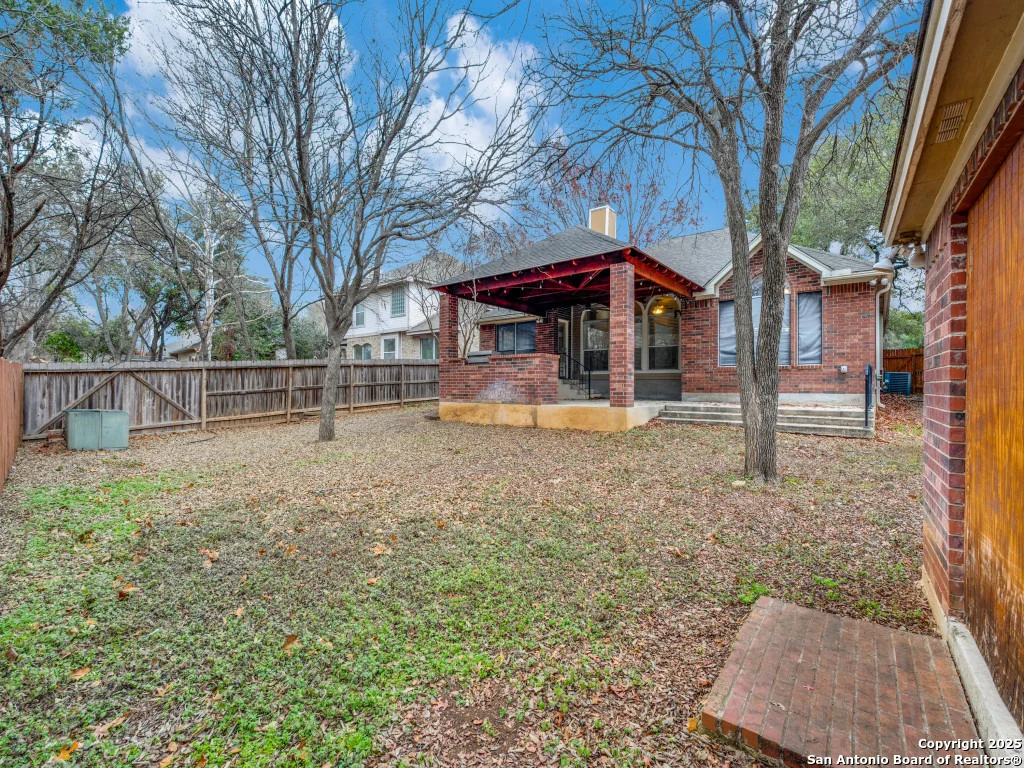 Photo of 12451 HART CLF