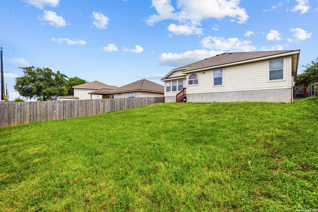 Photo of 10710 Diamond Rock