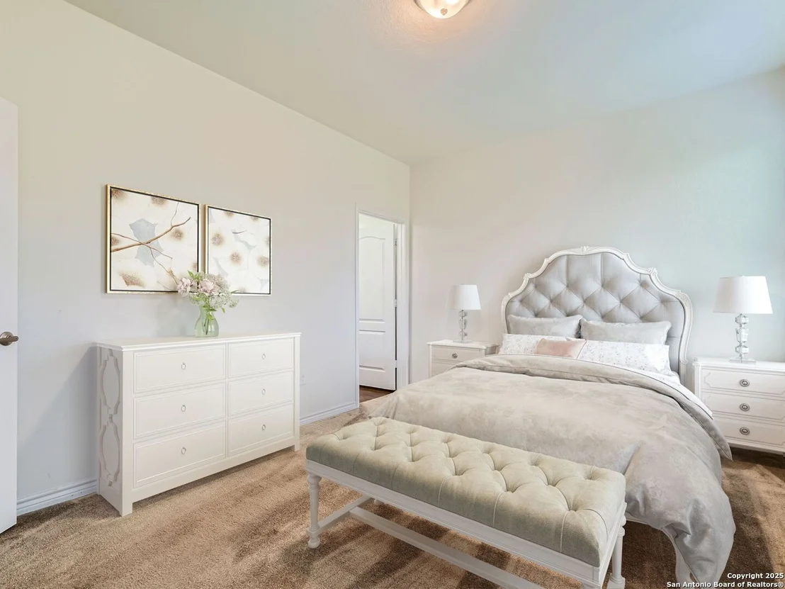 Photo of 1014 Gruma