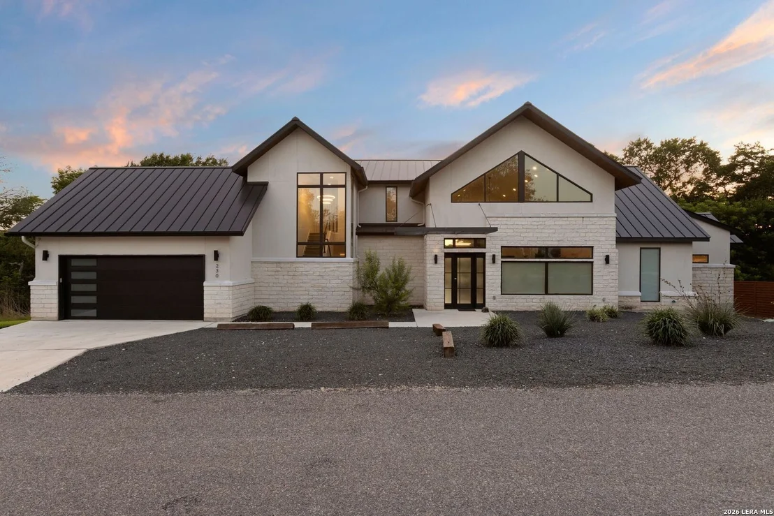 Photo of 230 Turtle Ln