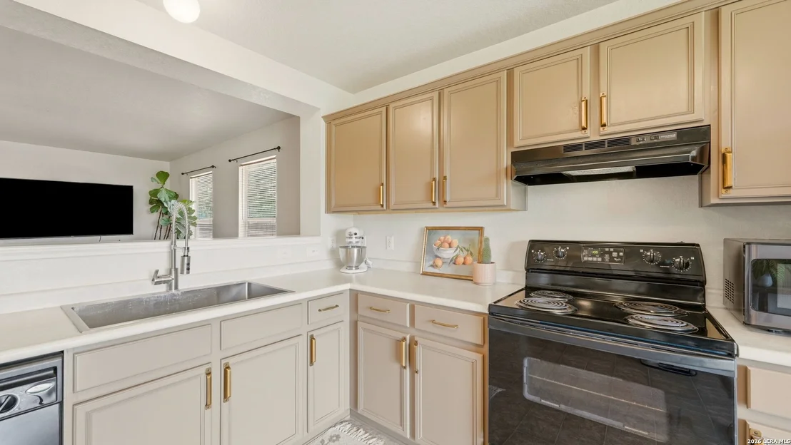 Photo of 3960 Cherokee Blvd