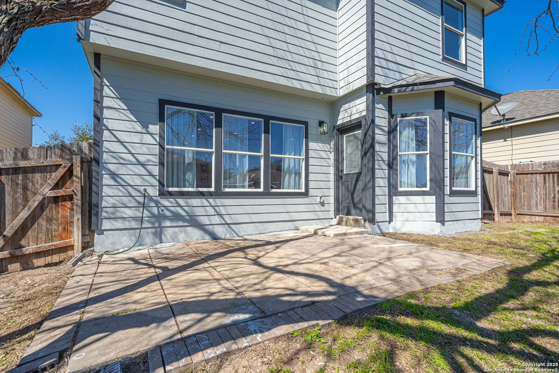Photo of 714 Antler Post